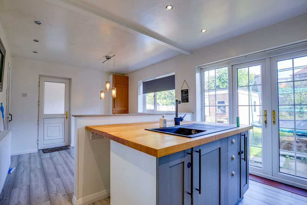 Additional image 8 of 3 bed semi-detached house for saleOsborne Road, Kiveton Park, Sheffield S26