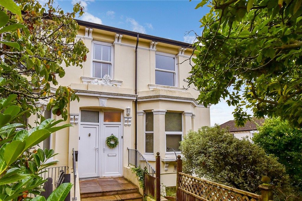 Property photo 1 of 13 External (Web)