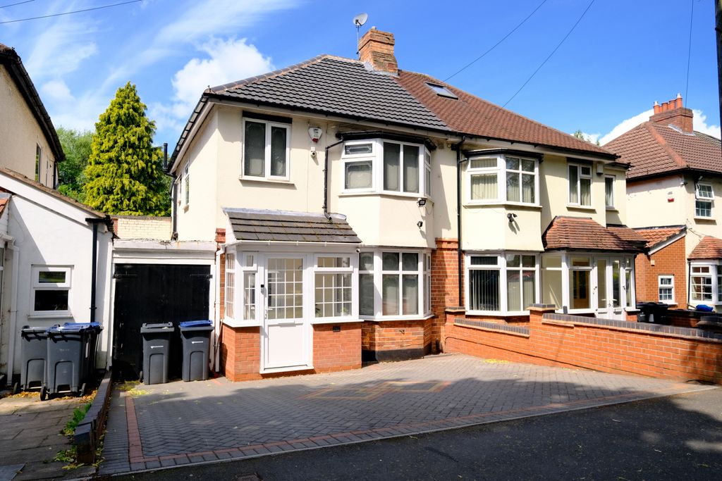 Property photo 1 of 16 Sarehole Road 262
