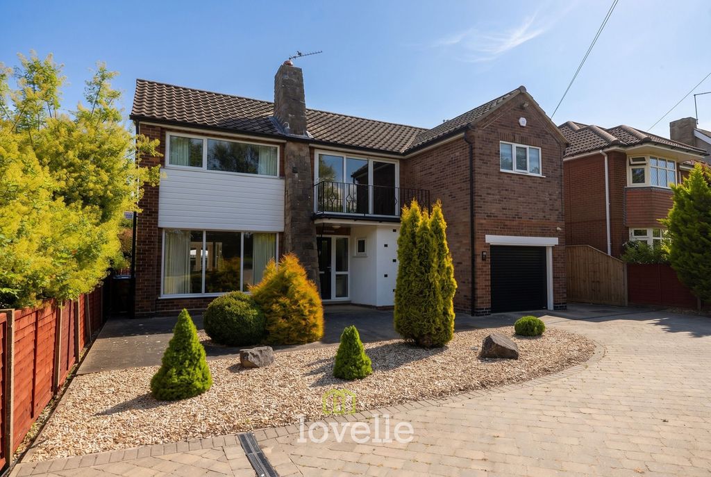 Property photo 2 of 30