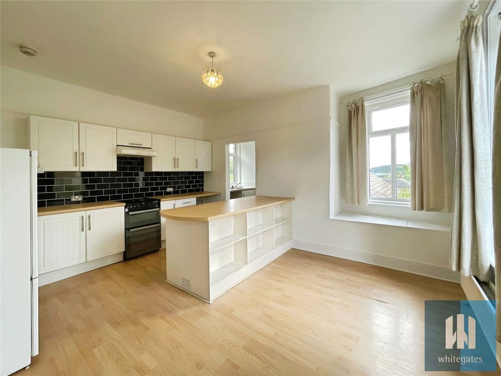 Property photo 2 of 14 Picture No. 08