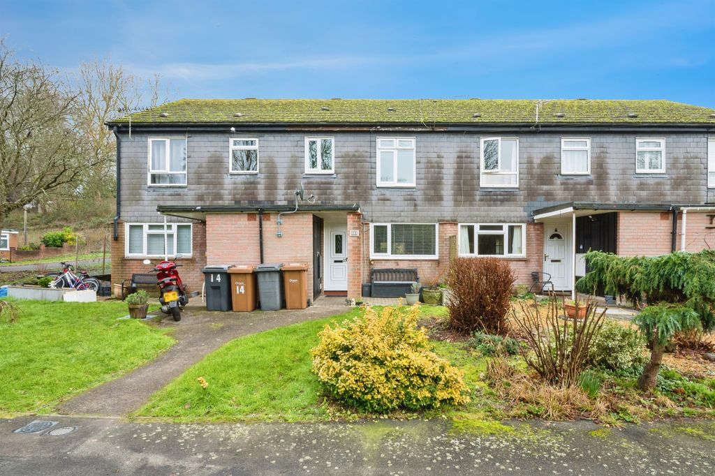 Property photo 3 of 23