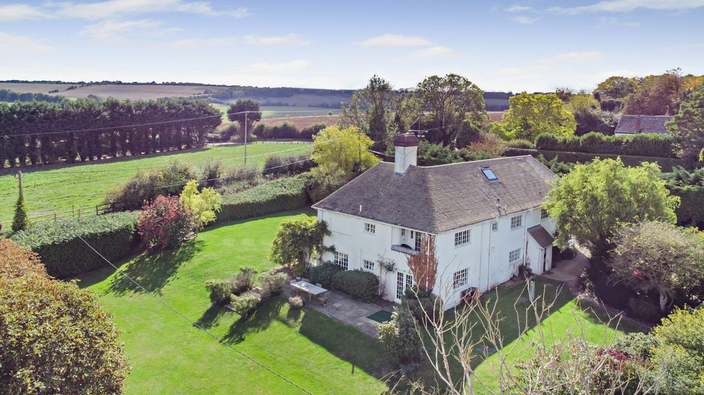 Property photo 2 of 12 Picture No. 02