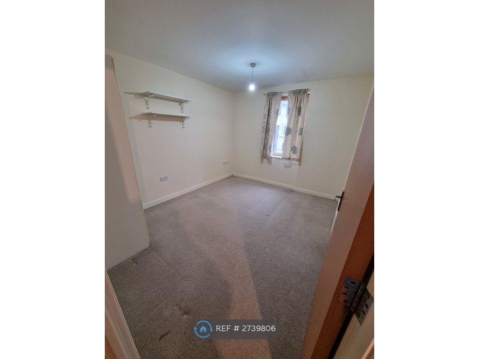 Property photo 3 of 7