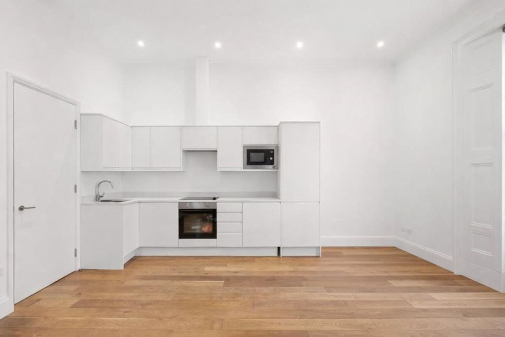 Property photo 2 of 8 83c6Bbac-Aca9-4308-A9E0-Dd8c876653A7.Png