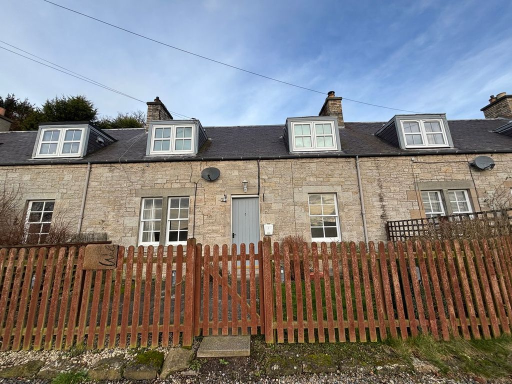 Property photo 1 of 32