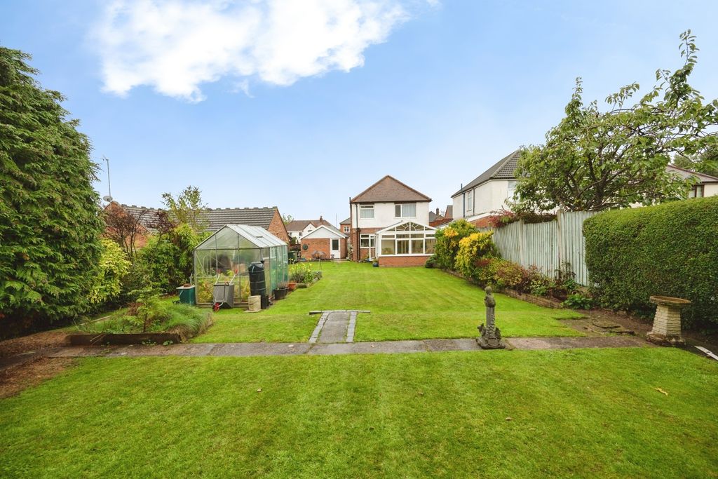 Property photo 2 of 24 Pbox-Img.Jpg