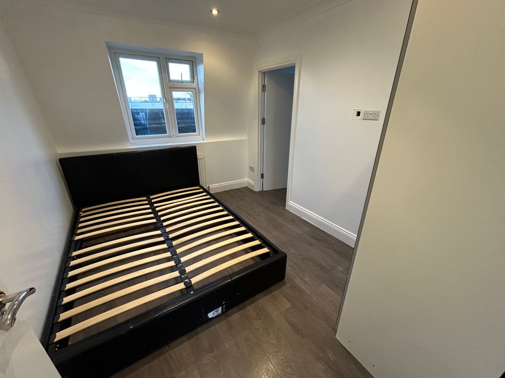 Property photo 3 of 5 Img_5538