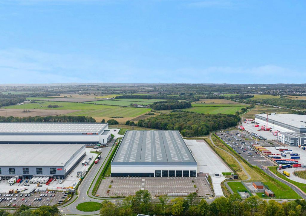 Property photo 2 of 9 Img151.Jpg