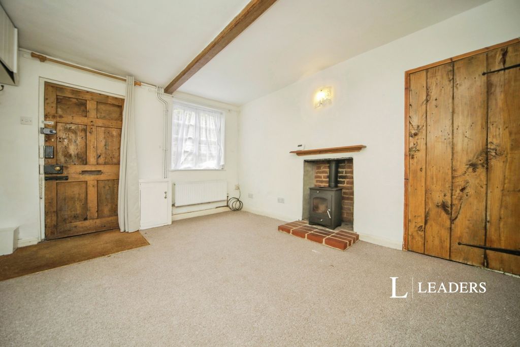 Property photo 2 of 12 Pbox-Img.Jpg