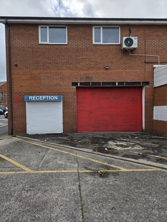 Property photo 2 of 12