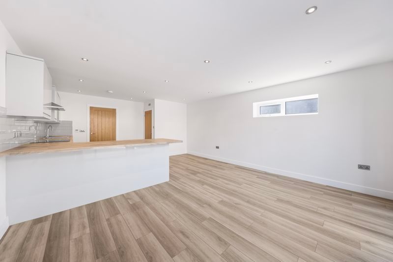 Property photo 3 of 29 Open-Plan