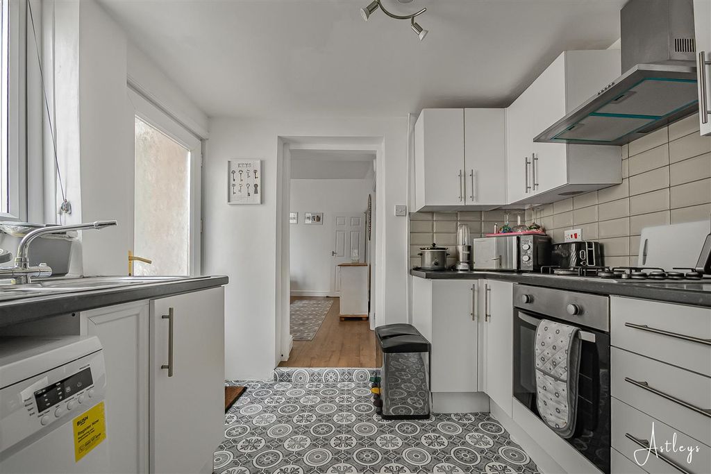 Additional image 5 of 3 bed terraced house for salePant Yr Heol, Neath SA11