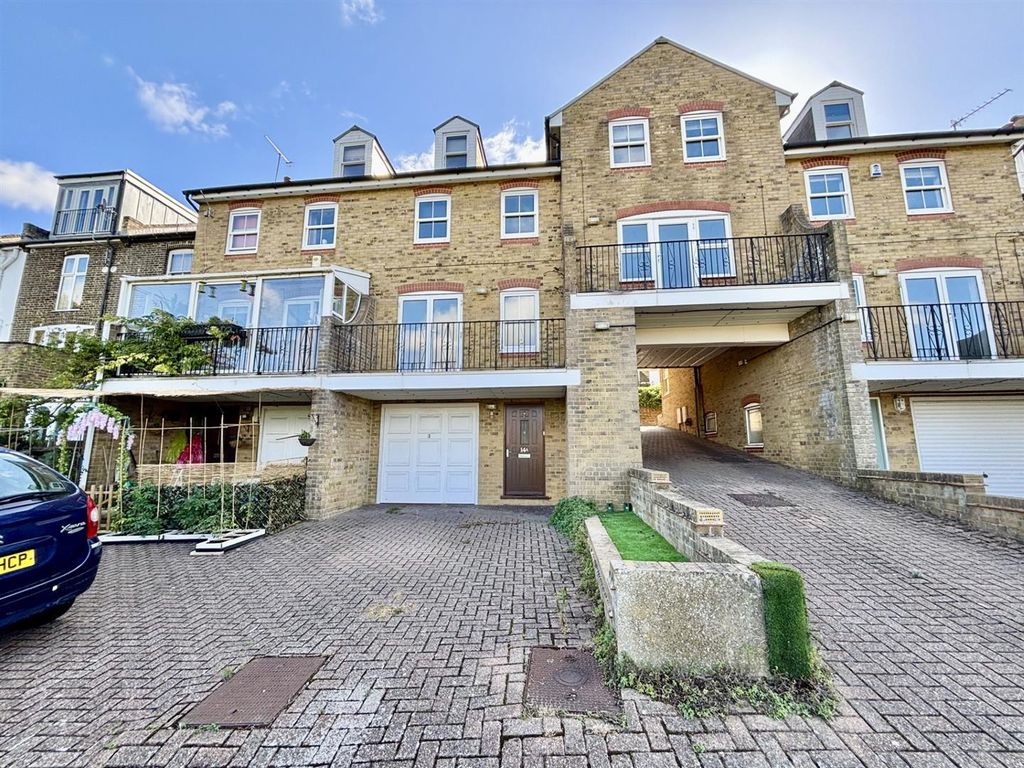 Property photo 1 of 21 21.Jpg