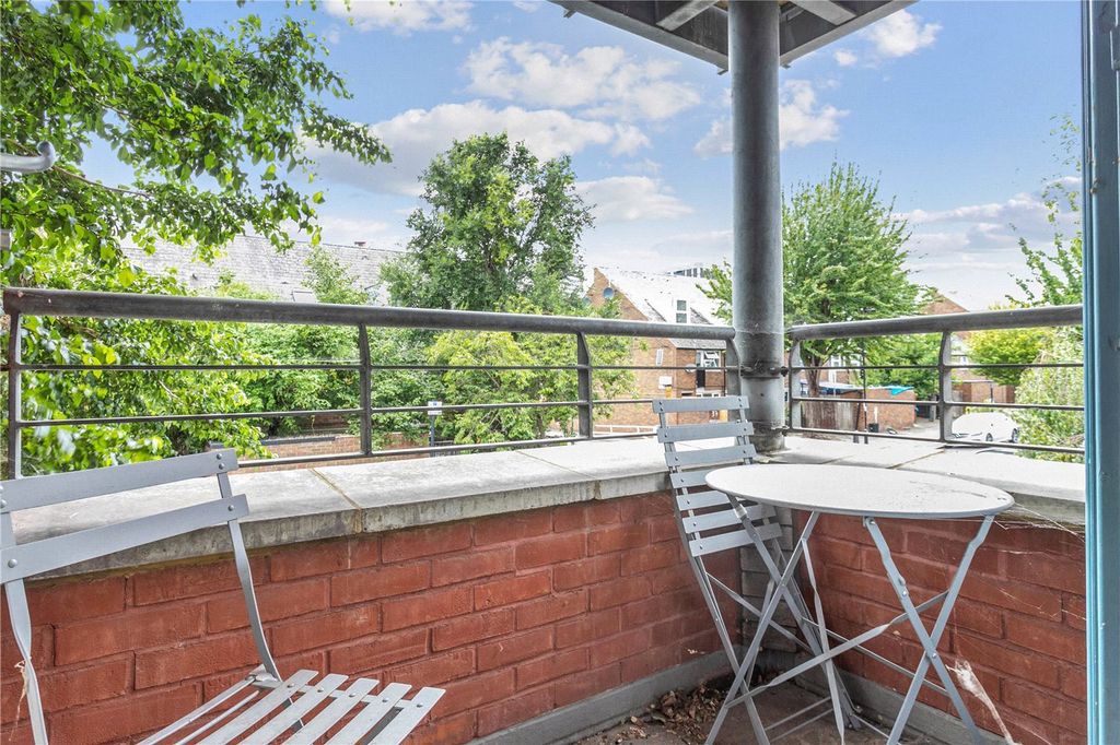 Property photo 3 of 10 Picture No. 03