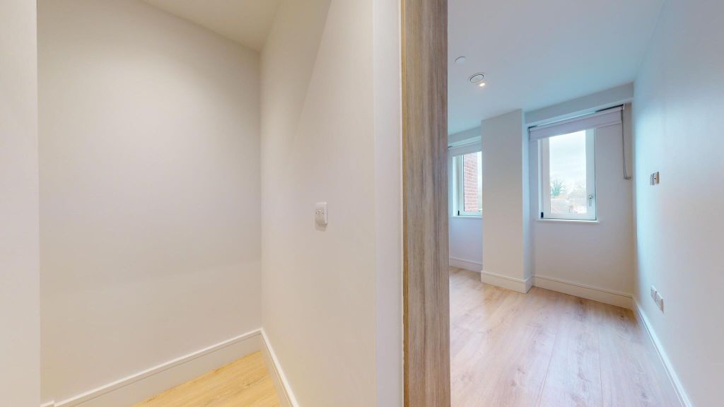 Property photo 3 of 15 Bedroom