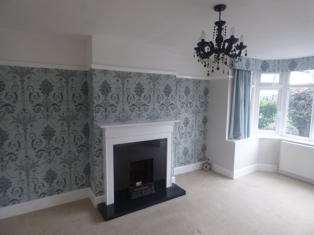 Property photo 3 of 45 Living Room