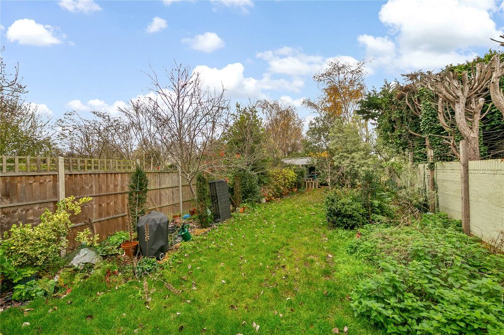 Additional image 18 of 6 bed semi-detached house for saleUxbridge Road, Hampton TW12