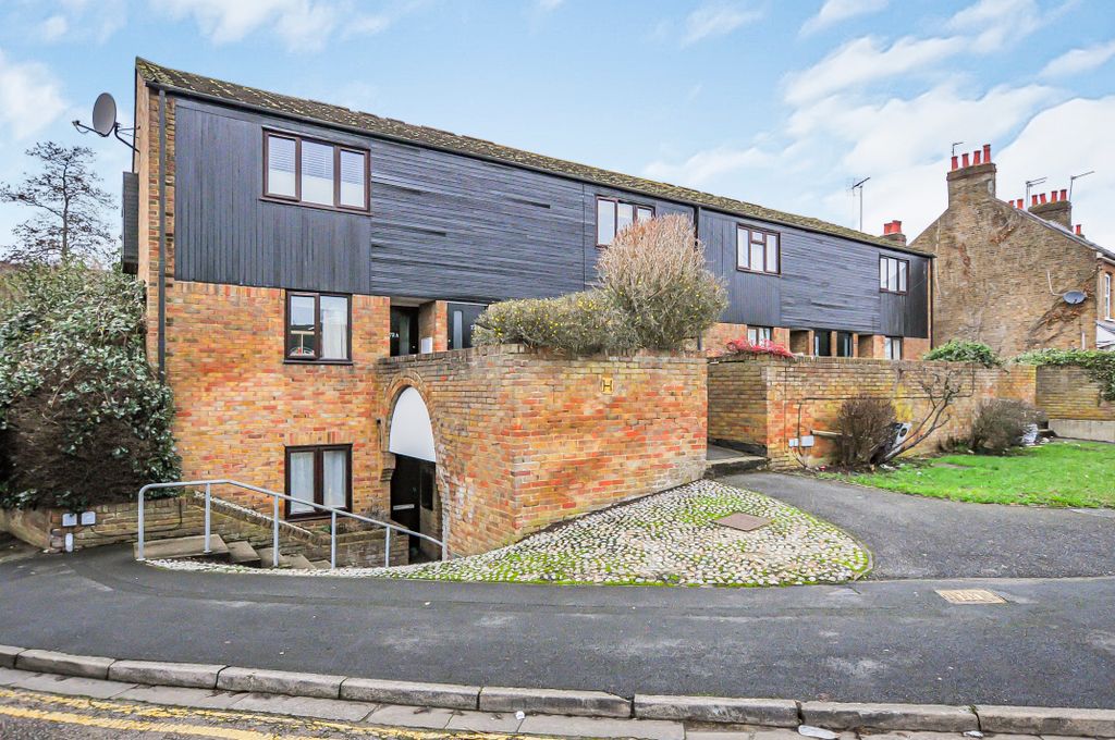 Property photo 1 of 14 Dsc_5729