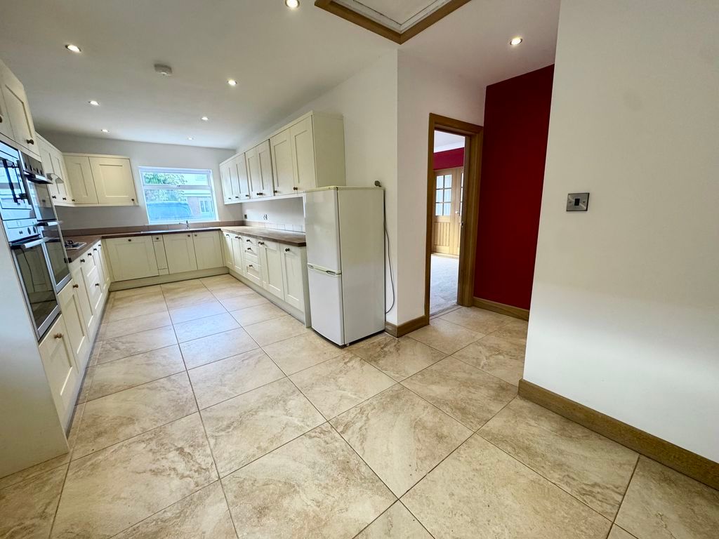 Property photo 2 of 20 Open Plan Dining Kitchen