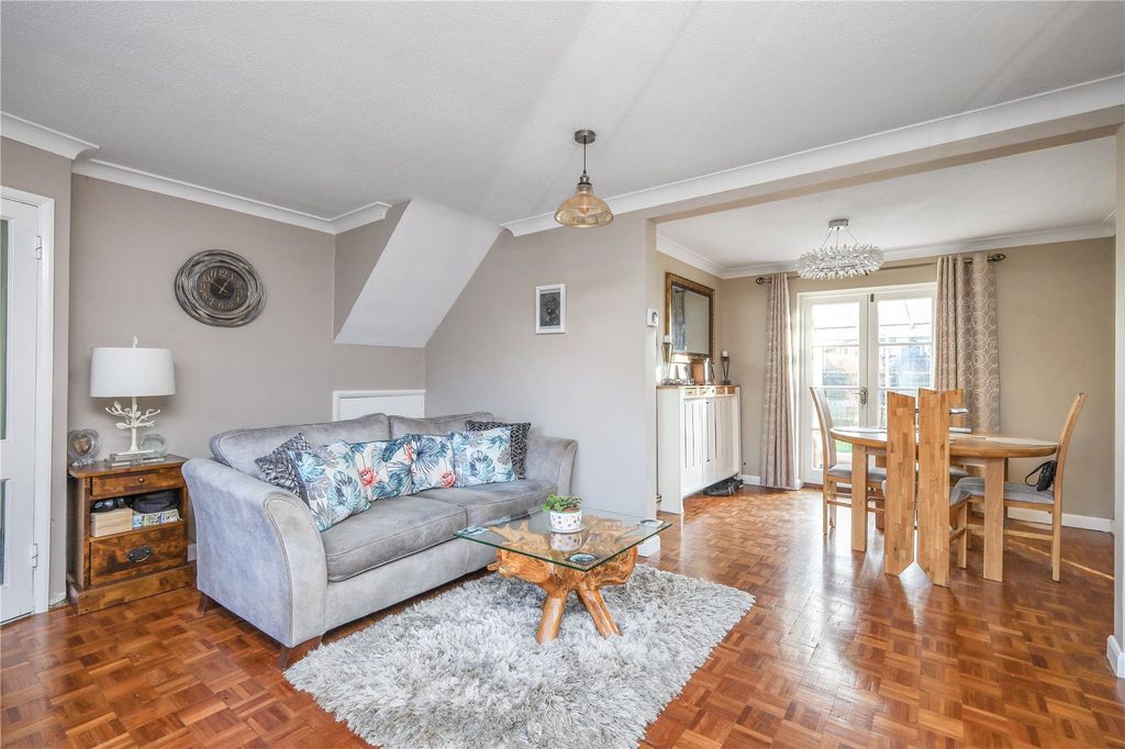 Property photo 3 of 15 Picture No. 13