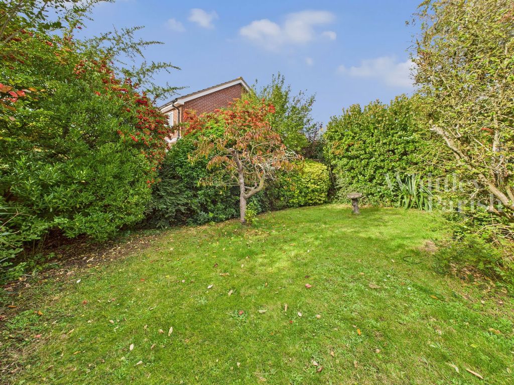 Property photo 2 of 3