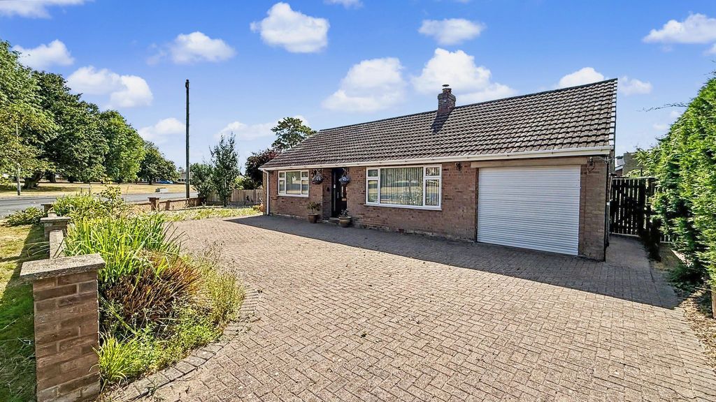 Property photo 1 of 13 Photo 14
