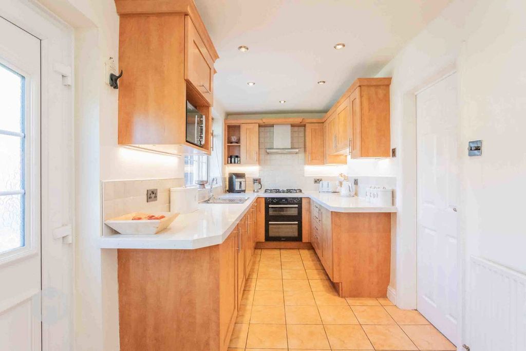 Property photo 3 of 36 Photograph