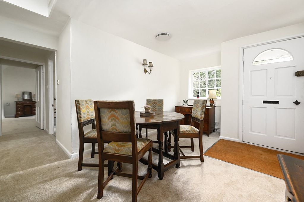 Property photo 2 of 17 Dining Room