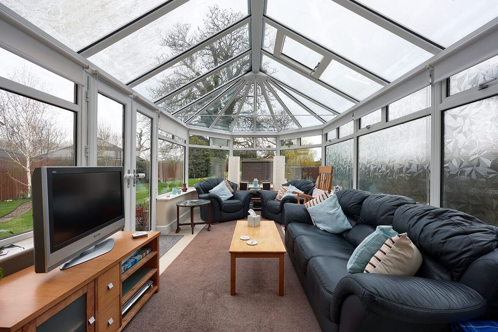 Property photo 3 of 28 5002848