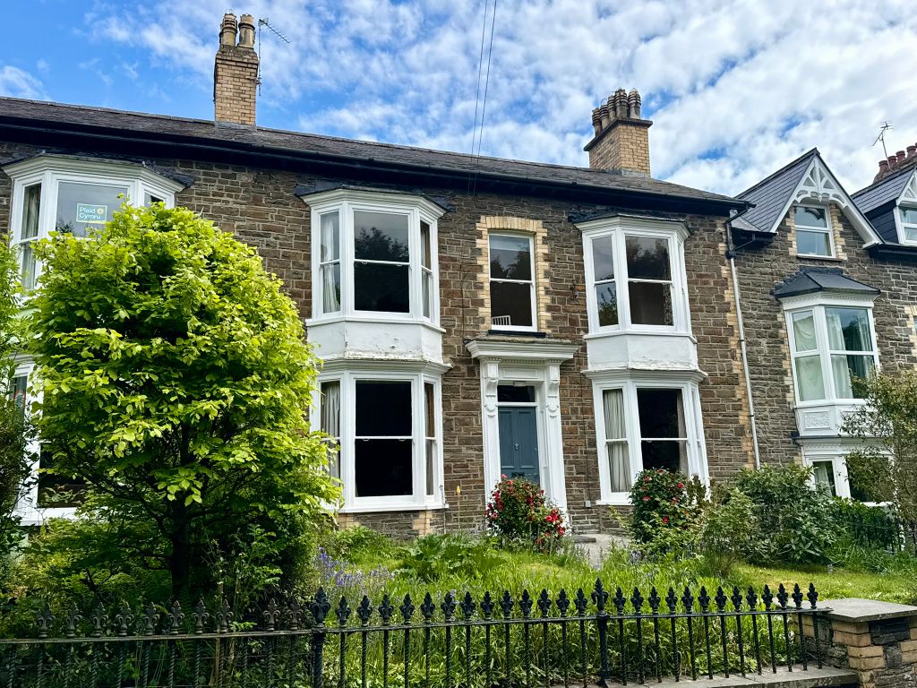 Property photo 1 of 33