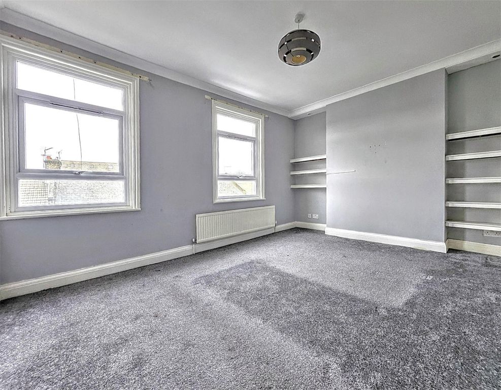 Property photo 1 of 8 Photo 1