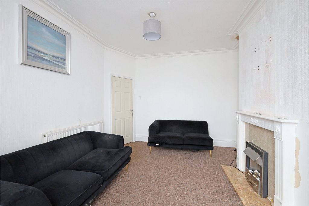 Property photo 3 of 27 Picture No. 03