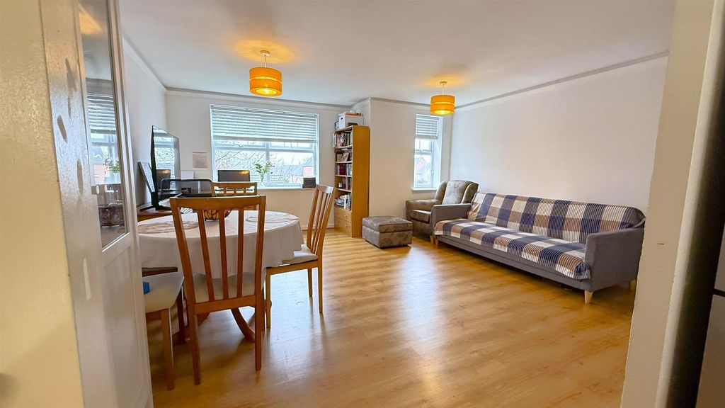 Property photo 3 of 11 11.Jpeg