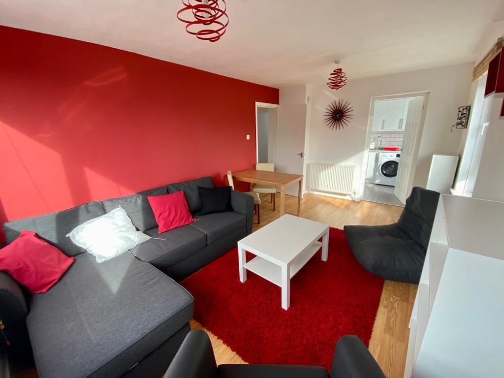 Property photo 1 of 15 Living Room
