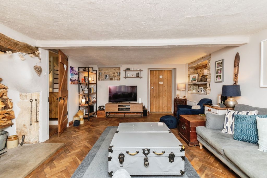 Property photo 1 of 35 20241129-_89A1555