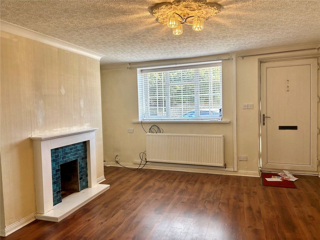 Property photo 3 of 10 Picture No. 12