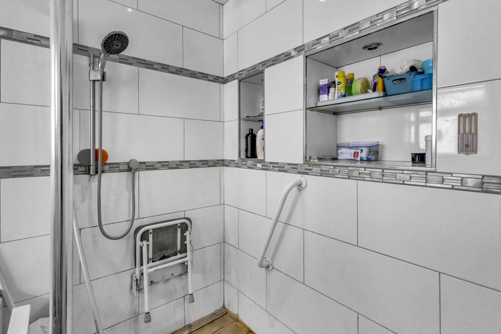 Property photo 3 of 17 CC_Media-15 (2)