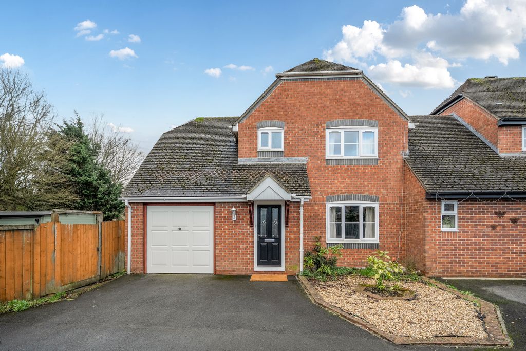 Property photo 2 of 28 13890131693977E2d15Bb