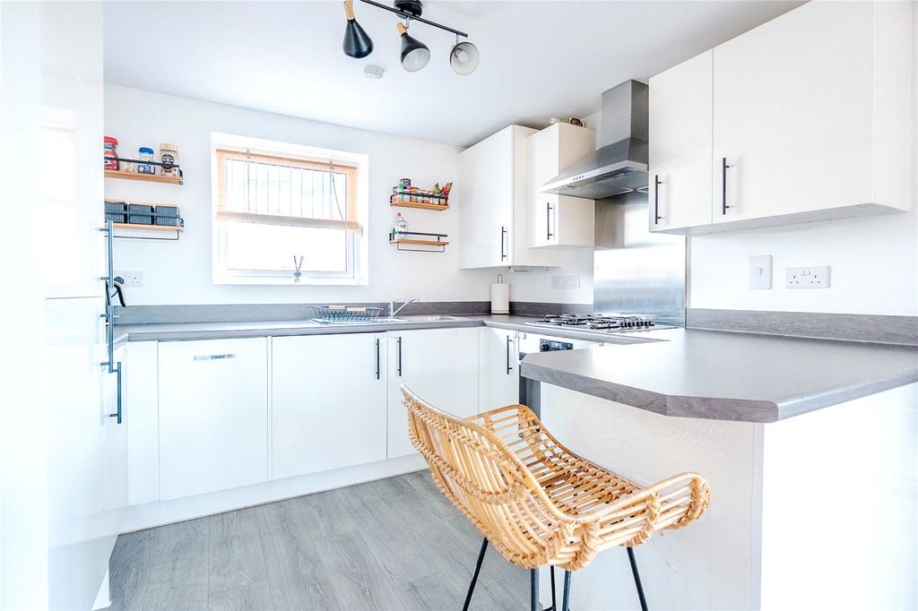 Property photo 2 of 11 Picture No. 07