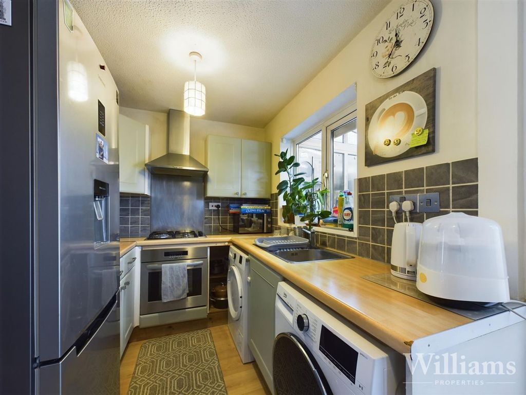 Property photo 3 of 13 Cam02962G0-Pr0075-Still017.Jpg