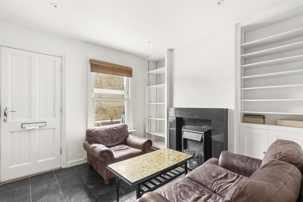 Property photo 3 of 13 Easton Terrace-8.Jpg
