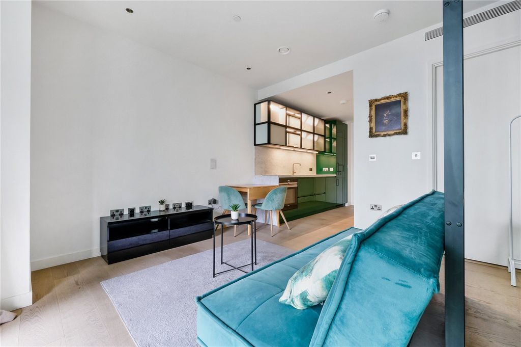 Property photo 3 of 10 Picture No. 09