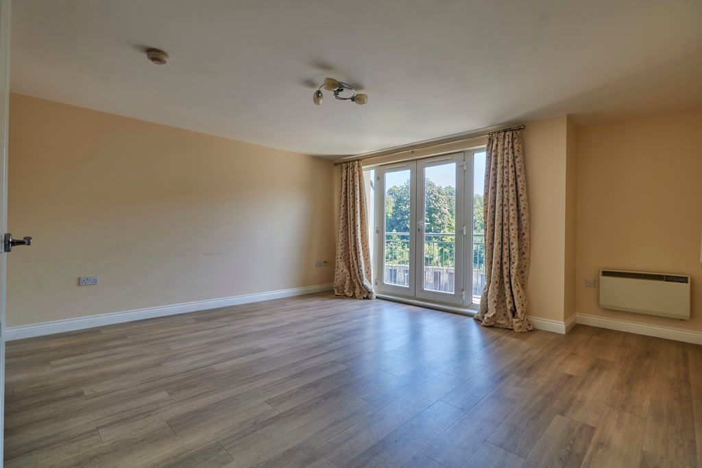 Property photo 2 of 10 Living Room