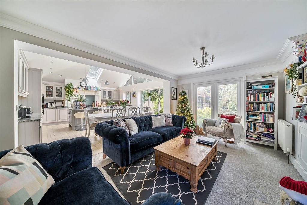 Property photo 3 of 20 Reception Room