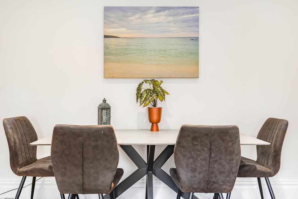 Property photo 3 of 17 30_78584.Jpg