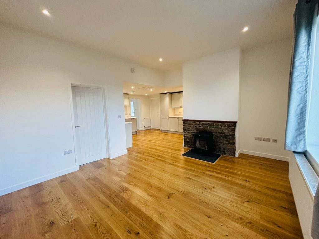 Property photo 2 of 13 Img_7488