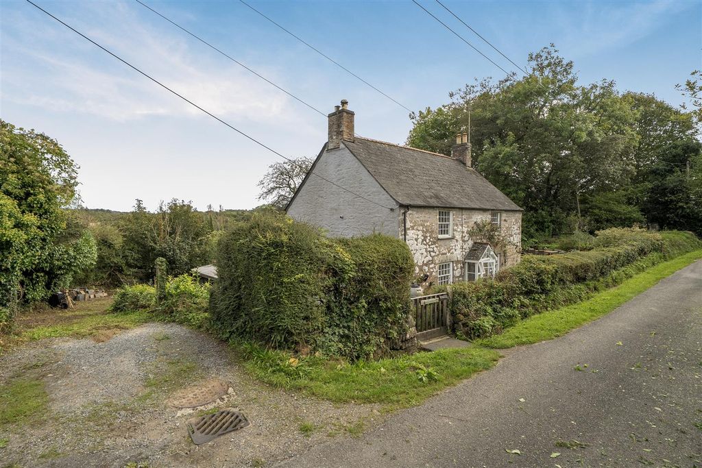 Property photo 1 of 38