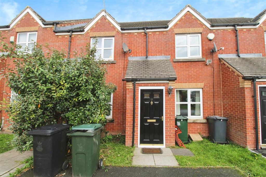 Property photo 1 of 17 Front External