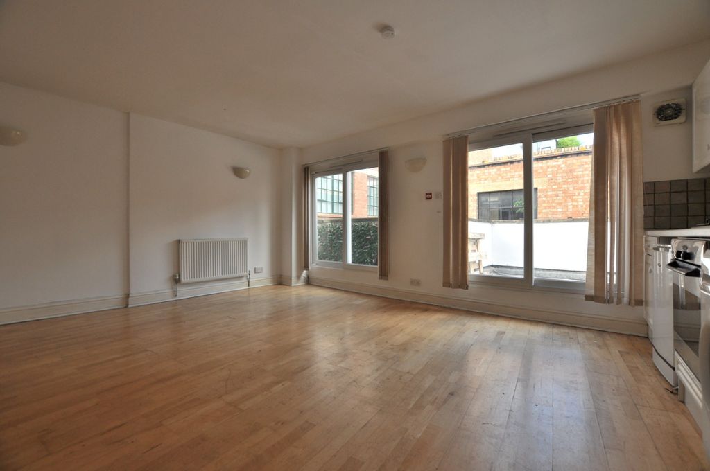 Property photo 3 of 7